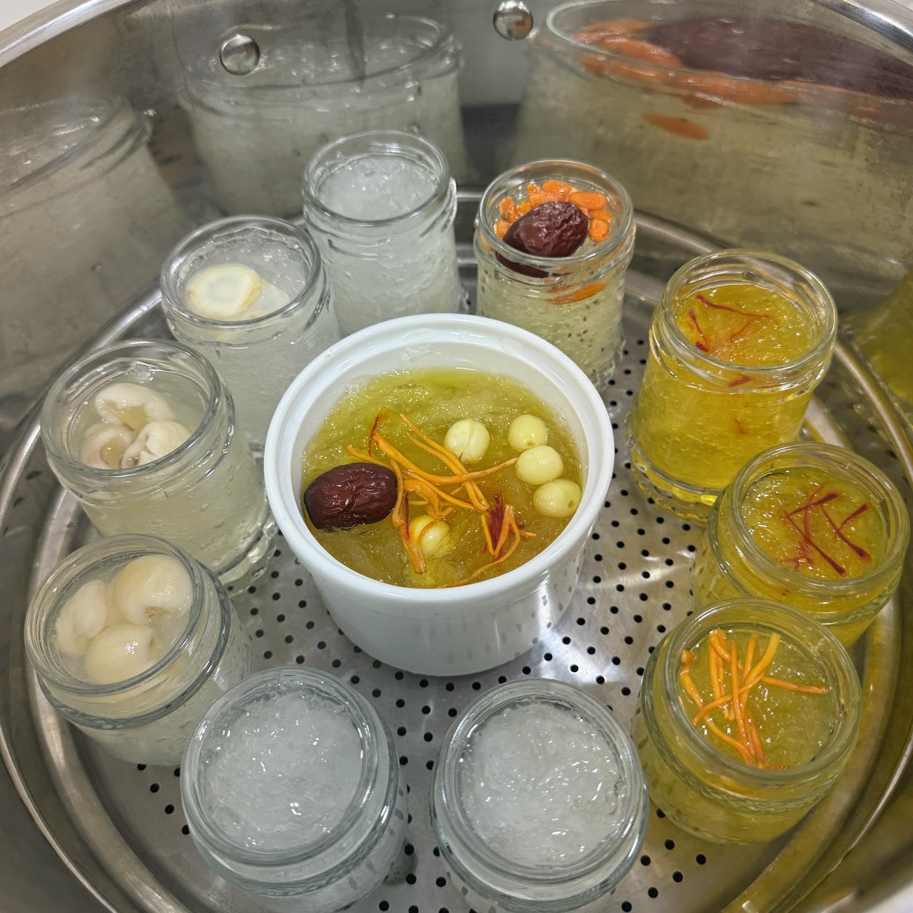 yến sào chưng đường phèn