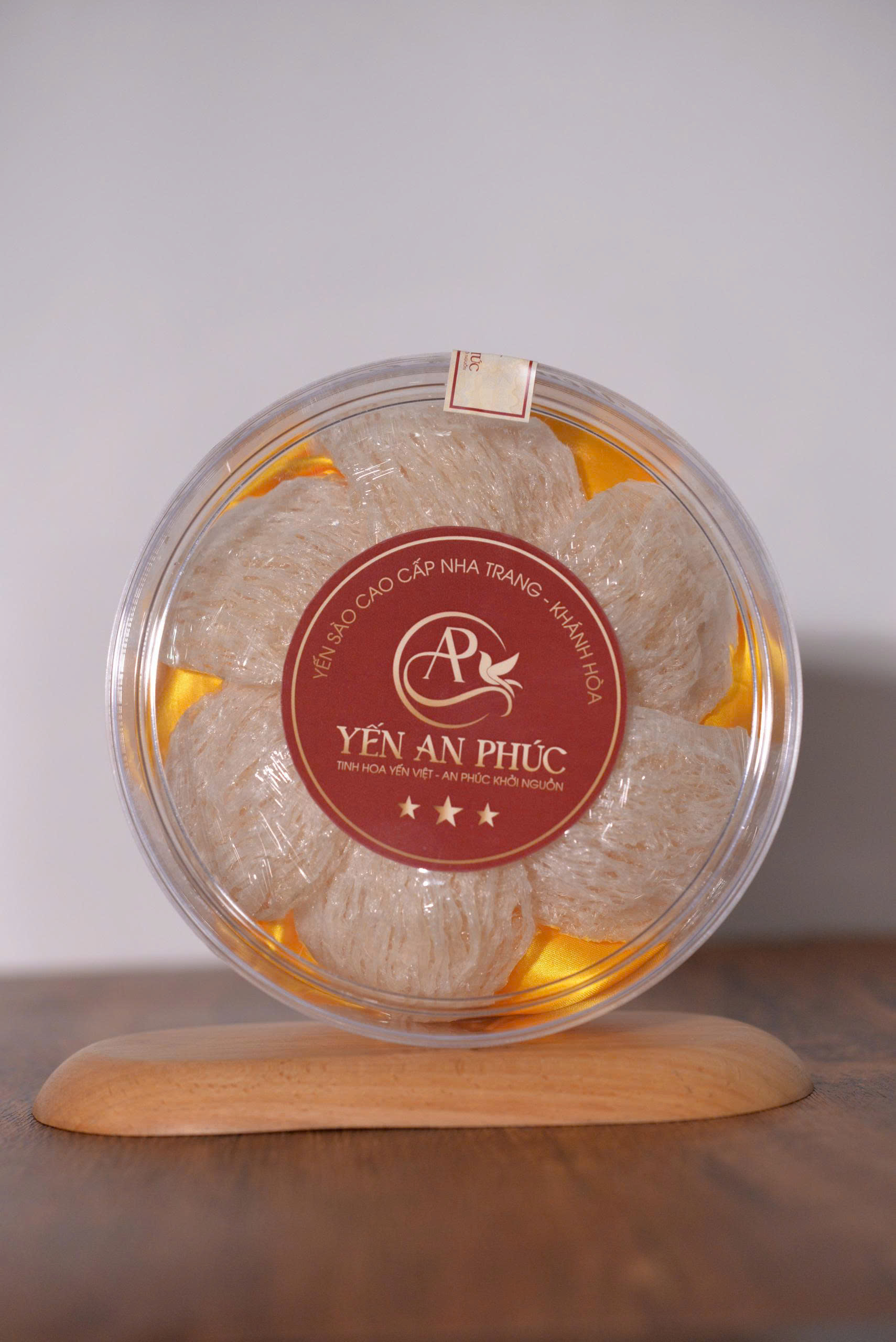 hộp quà tặng yến sào cao cấp